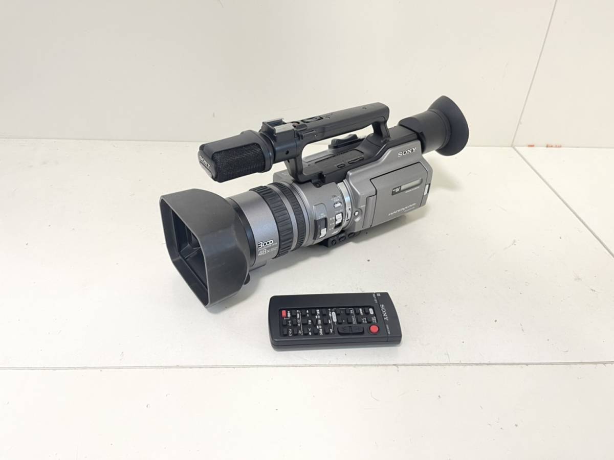 【SONY デジタルビデオカメラ レコーダー DCR-VX2100 本体 リモコン RMT-811】【通電確認済み】_画像1