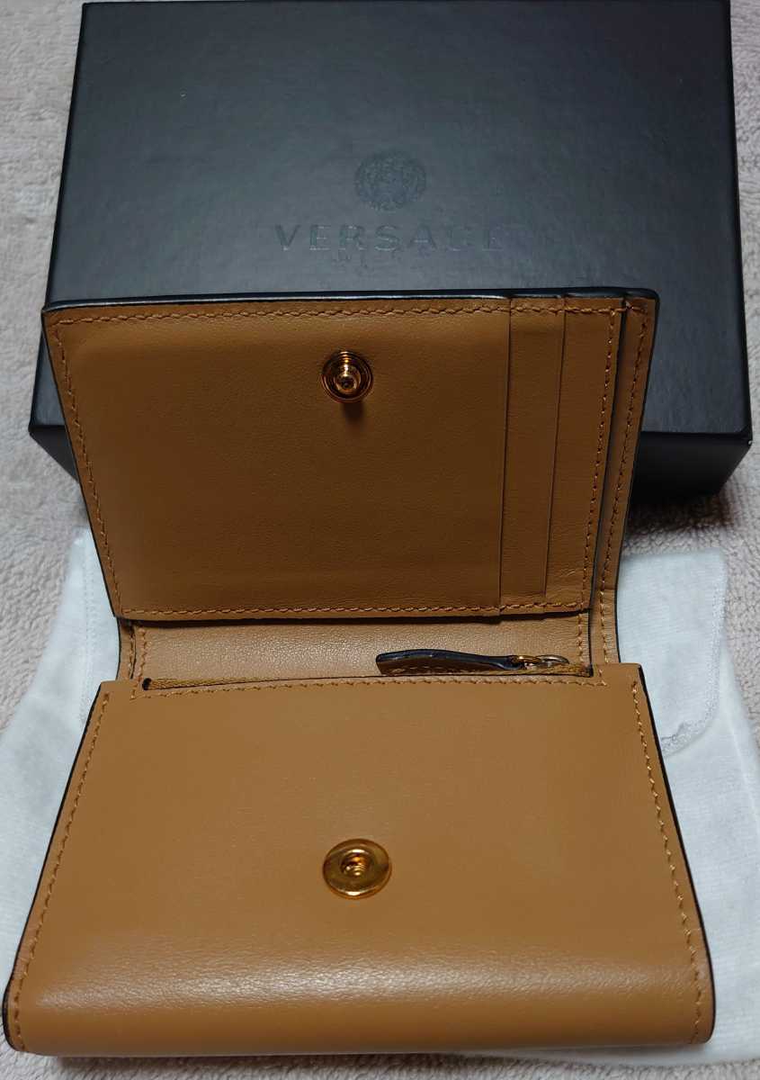 現行デザイン VERSACE VIRTUS 金具 3つ折り財布 ミニ財布 三つ折り財布