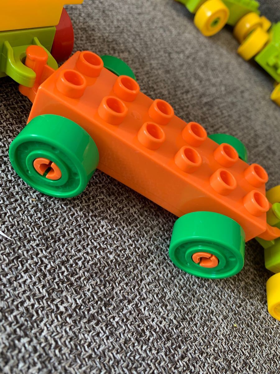 機関車セット　汽車　ブロック 車 デュプロ 知育玩具 レゴ互換品