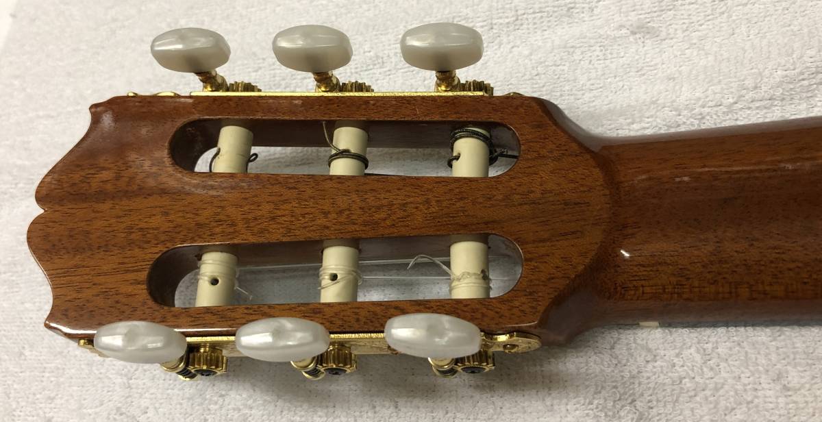 TAKAMINE タカミネ No.6 クラシックギター ARANJUEZ ハードケース(鍵