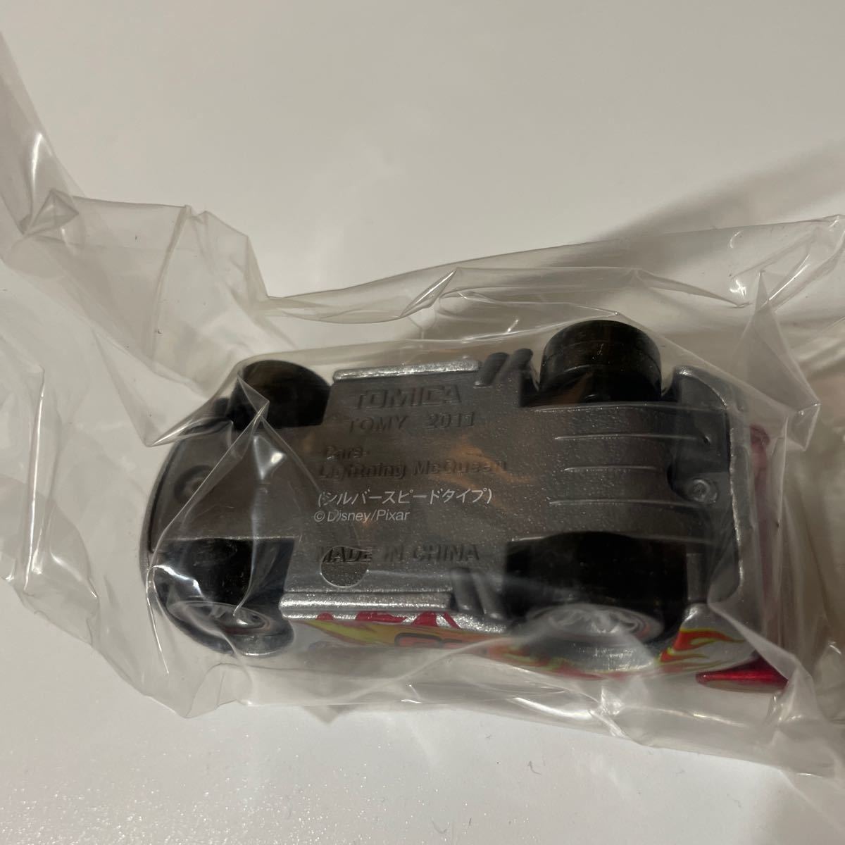 非売品】カーズ トミカ ライトニングマックィーン(シルバースピード