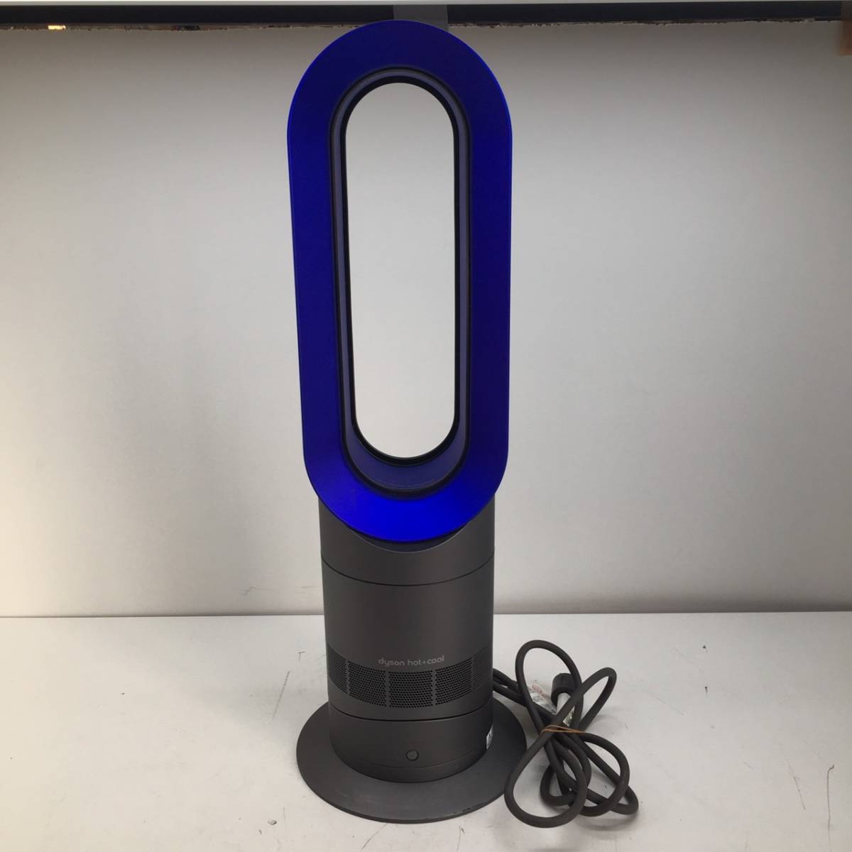 N382 dyson ダイソン hot+cool ホット&クール AM09 セラミックファン 格安アウトレット ダイソン AM09 セラミックファンヒーター(2015年製) 扇風機