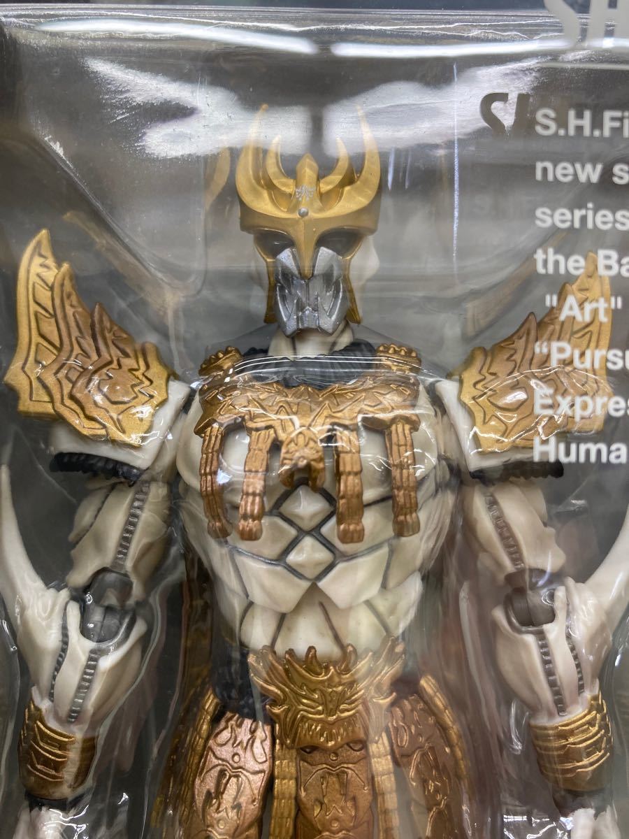 S.H.フィギュアーツ 仮面ライダークウガ アルティメットフォーム & ン ダグバ ゼバ 2体セット 未開封