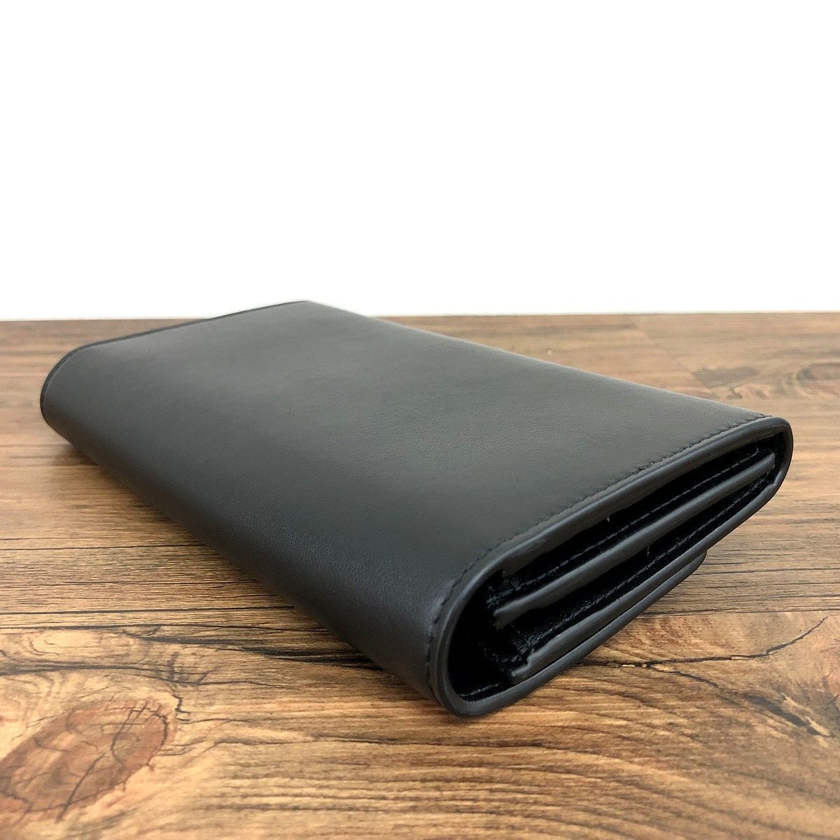☆送料無料☆ 未使用品 Salvatore Ferragamo 長財布 22-D999