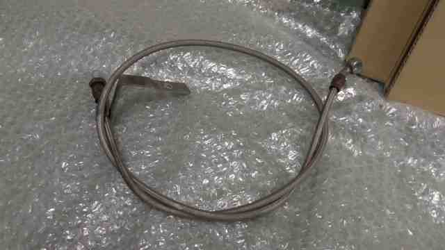  Intruder 400 VK51A. front brake hose *1657679188 used 