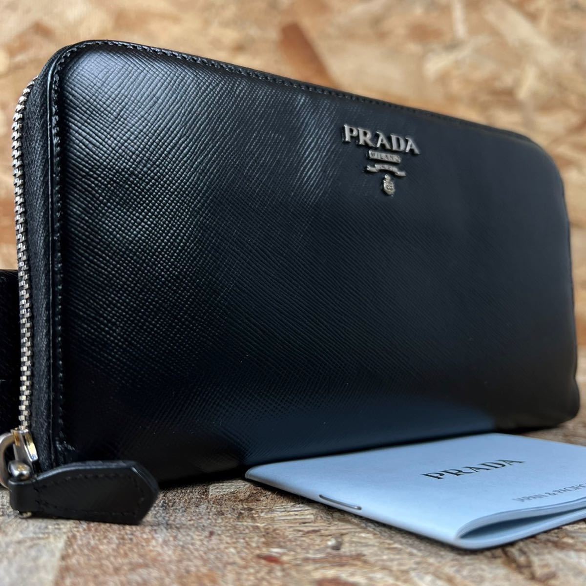 美品】PRADA プラダ サフィアーノ 黒 ジッピーウォレット ラウンド