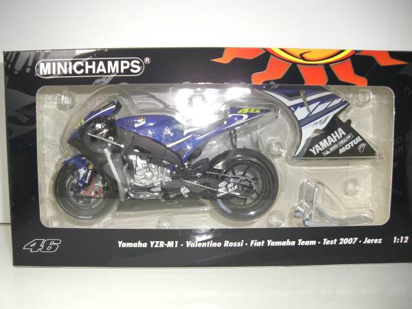 ■限定1007pcs. PMA 1/12 2007 ヤマハYZR-M1 V.ロッシ へレステスト_画像1