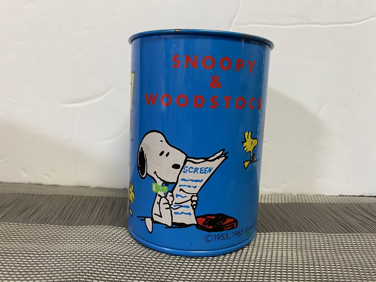 レア 昭和レトロ ビンテージ Snoopy Woodstock スヌーピー ウッドストック 鉛筆立て 丸 缶 青 ブルー 当時物 アンティーク レトロ 雑貨 Hr 春のコレクション
