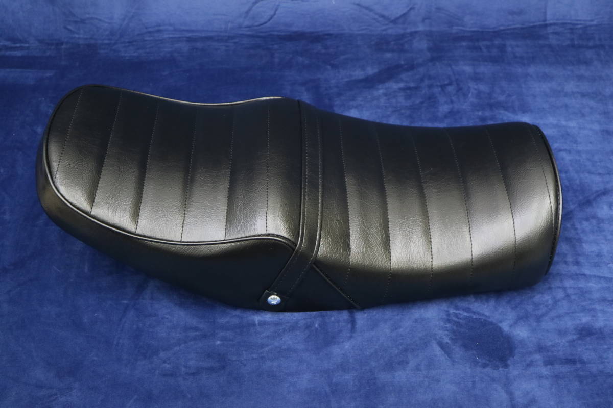 RZ250 タックロールシート 黒 皮 / RZ350あんこ抜き 完成品 RZ250 タックロールシート 黒 皮 / RZ350あんこ抜き 完成品