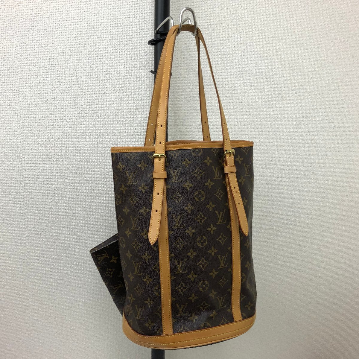 Θ春日部店【品】LOUIS VUITTON ルイヴィトン モノグラム バケット GM