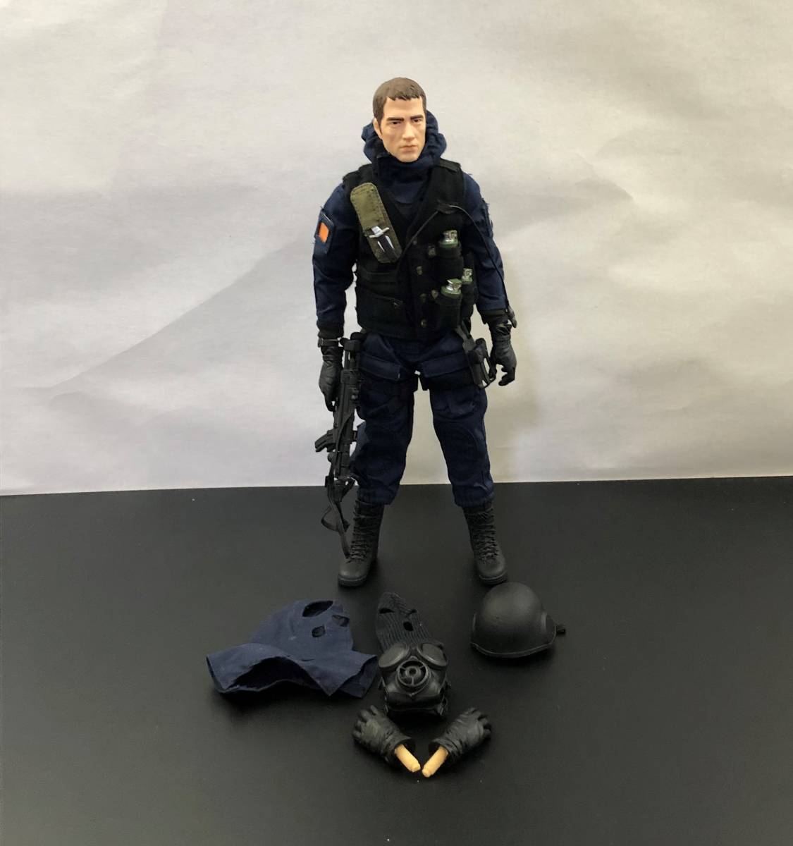 Yahoo!オークション - 10J 1円~ 1/6 SAS フィギュア メディコム Yahoo!オークション - 10J 1円~ 1/6 SAS フィギュア メディコム