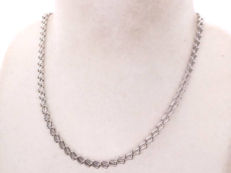  design beautiful goods necklace pt850 platinum 
