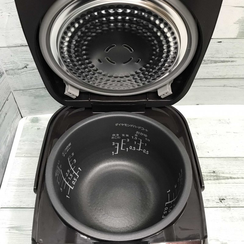 Panasonic 炊飯器 SR−FD101−T /*古*/☆電化製品