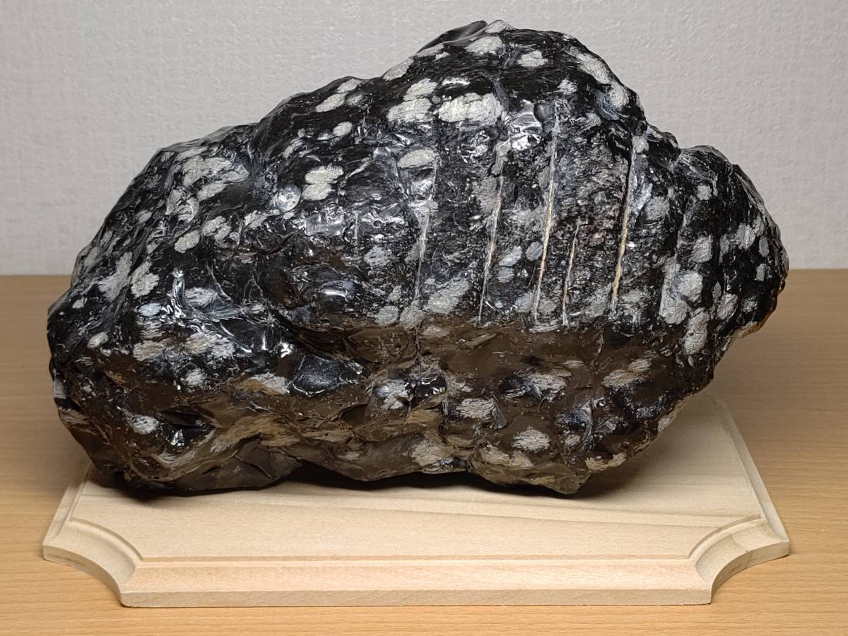 Yahoo!オークション - 【雪華・3.8kg】 スノーフレークオブシディアン
