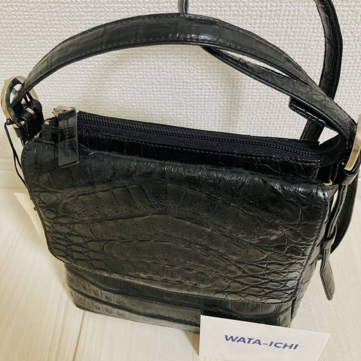 ☆美品☆ クロコダイル 鰐革 ワニ革 ショルダーバッグ ユニセックス BK