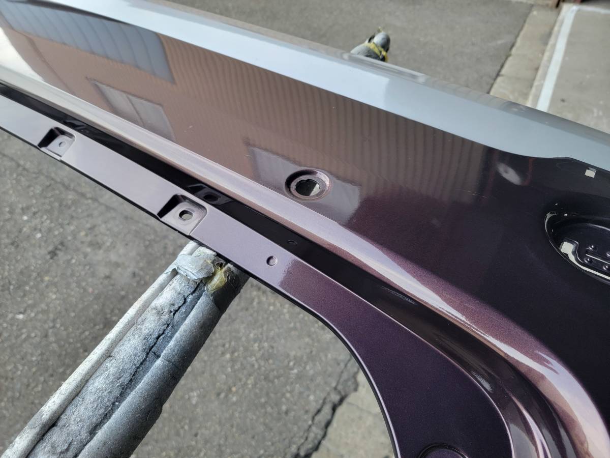 ムーヴキャンバス　リアバンパー（紫）塗装前状態　引き取り地：福井市高木中央_画像4