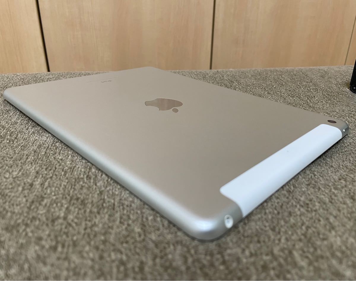 Apple iPad 第6世代 Wi-Fi+セルラーCellular 128GB シルバー
