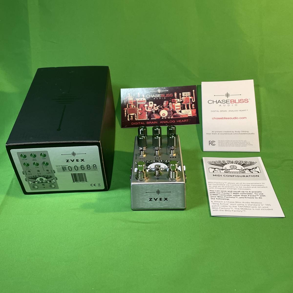 ☆新品・希少☆Chase Bliss Audio & ZVEX The Bliss Factory Fuzz 限定