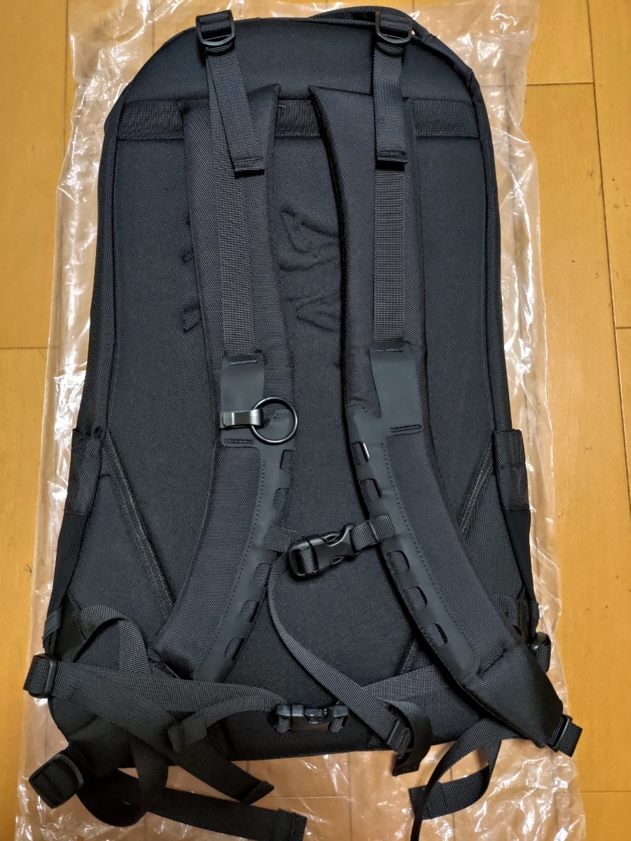新品】アロー 22 アークテリクス ステルスブラック arro22 新品】アロー 22 アークテリクス ステルスブラック arro22