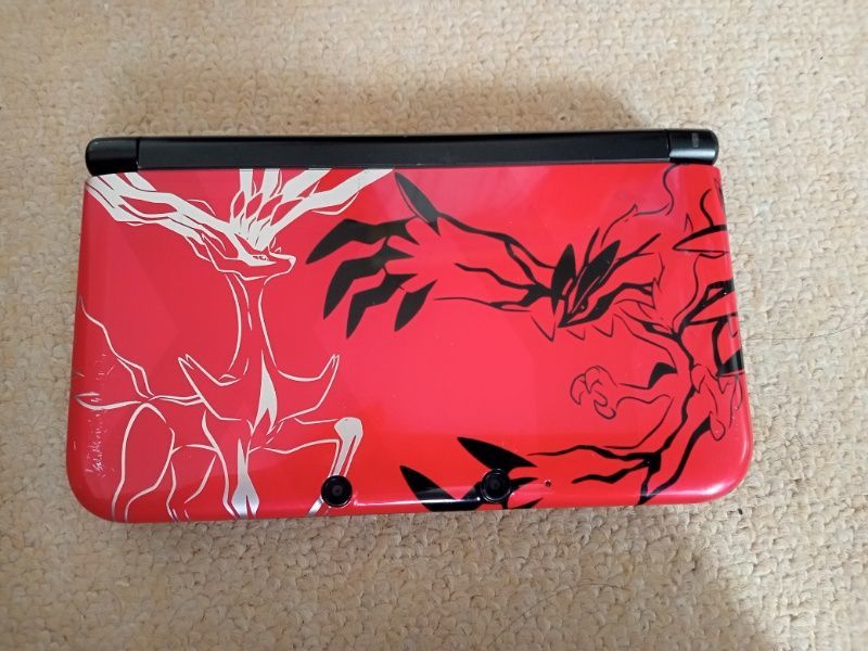 3DS XL LL 本体(ゼルネアス/イベルタル レッド) 北米版 海外版 3DS XL LL 本体(ゼルネアス/イベルタル レッド) 北米版 海外版