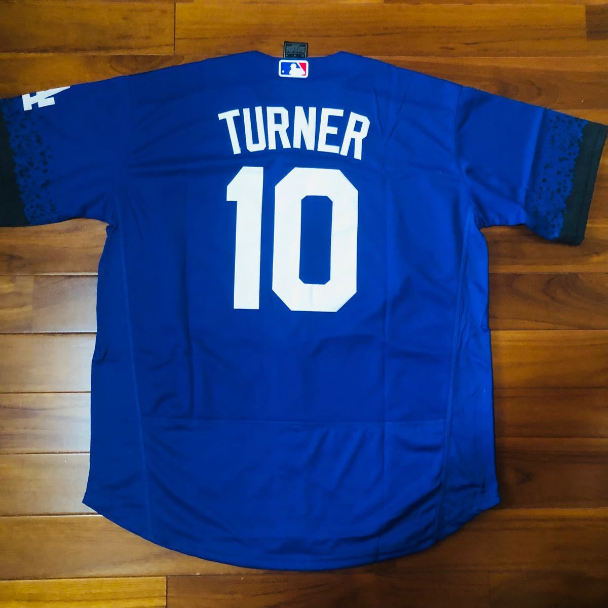 MLB ドジャース　ジャスティン・ターナー　ユニフォーム　シティコネクト