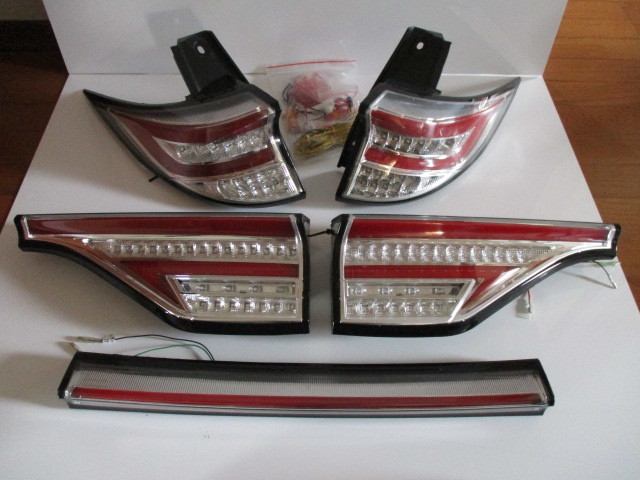 クリスタルアイ エスティマ 50系 前期 中期 後期 HV 20系 フル LED