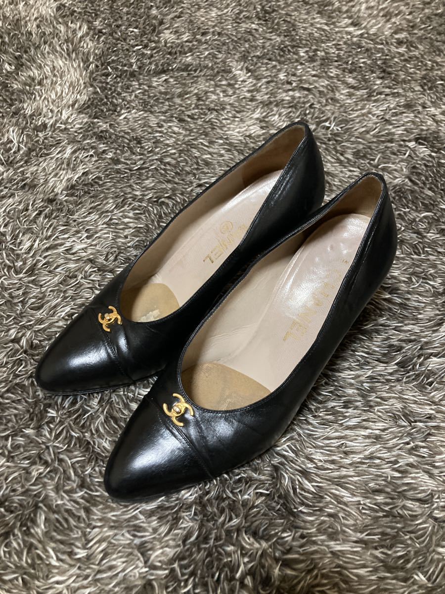 CHANEL 靴 ココマーク ゴールド金具 ターンロック 黒 レザー