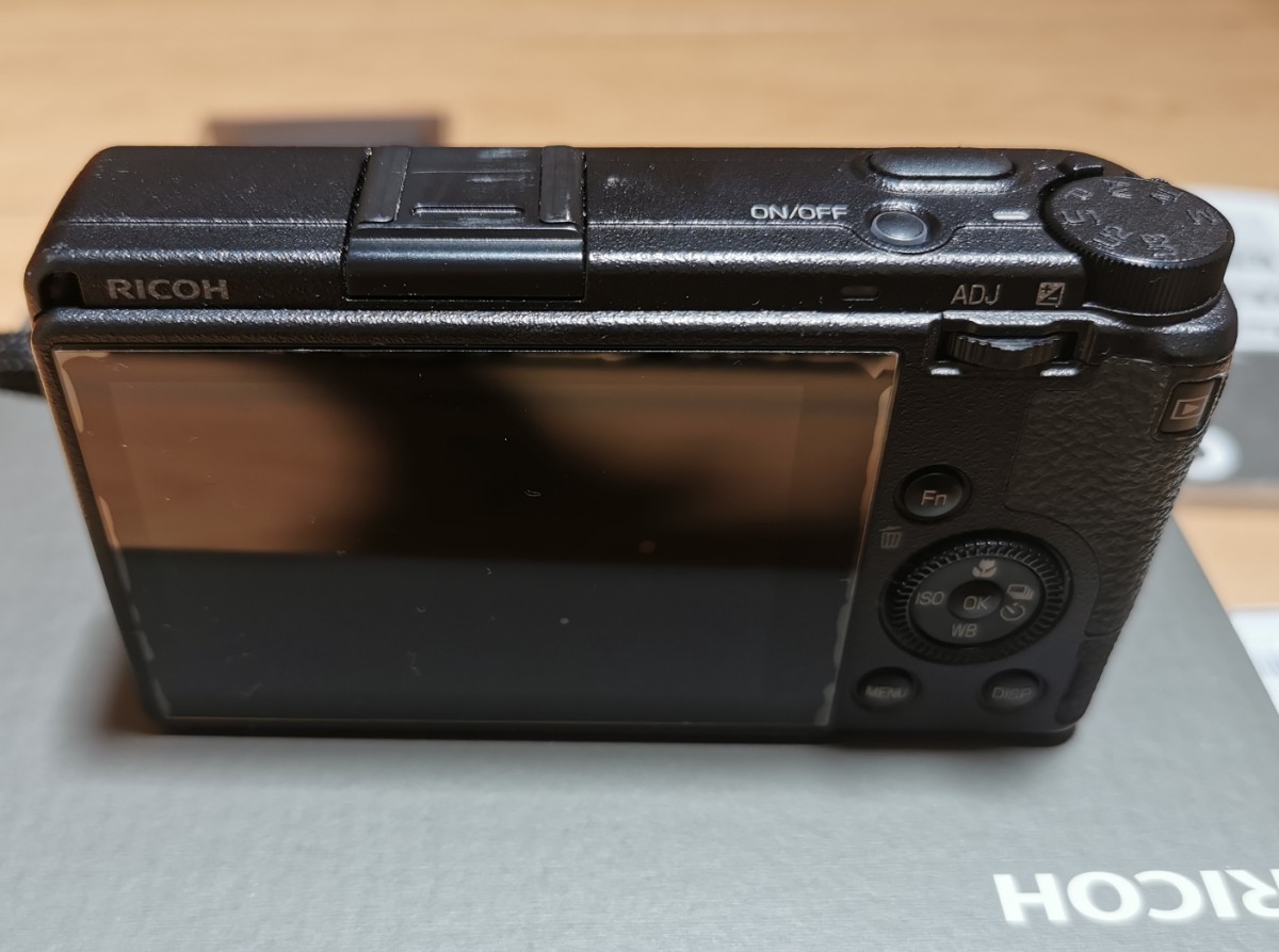 RICOH GR Ⅲ GR3/充電器 BJ-11/充電池 DB-110×2個/本革製ソフト RICOH GR Ⅲ GR3/充電器 BJ-11/充電池 DB-110×2個/本革製ソフト