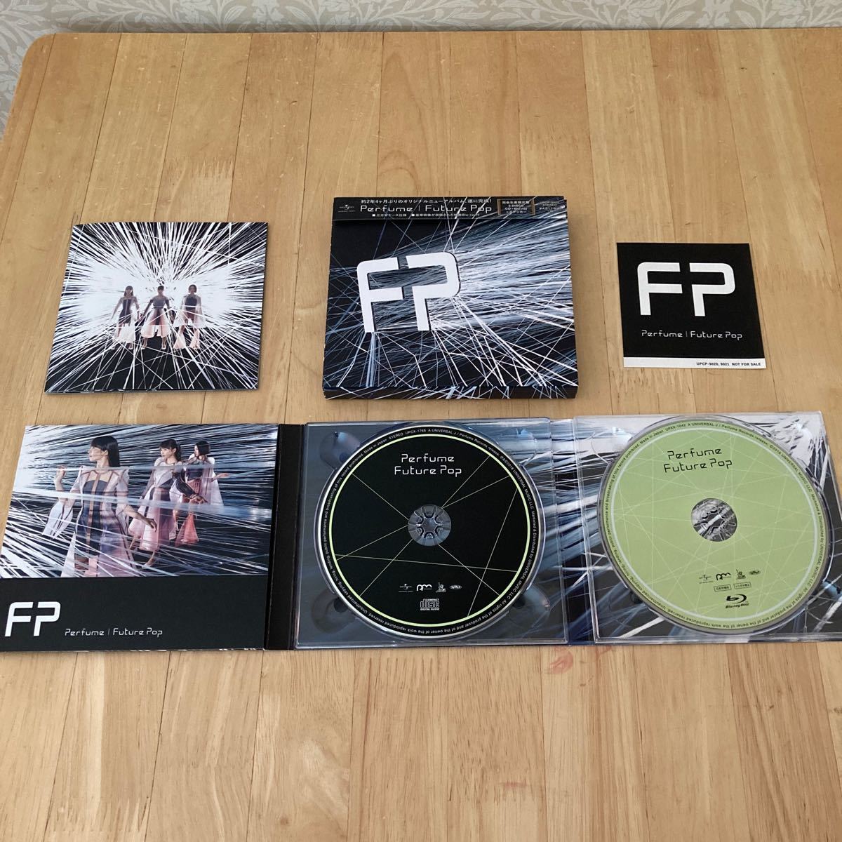 完全生産限定盤 Perfume CD+Blu-ray/Future Pop 18/8/15発売 オリコン加盟店