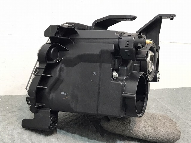 オッティ　ＲＳ／ＥＫスポーツ／Ｈ９２Ｗ／Ｈ８２Ｗ　純正　右ヘッドライト　レベライザー　キセノン　ＨＩＤ　Ｐ６５３７（１２２８１５）_画像4