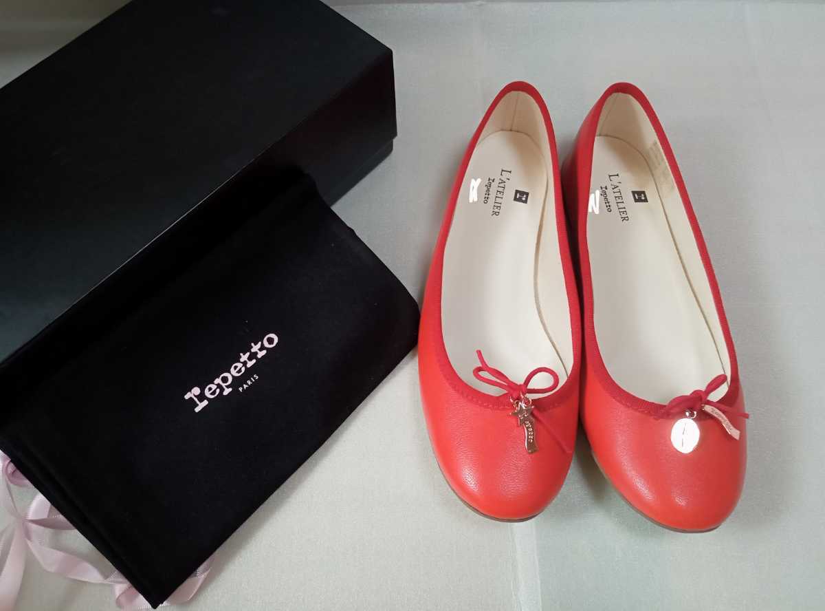 repetto アトリエレペット 38 赤 チャーム付き バレエシューズ L'aterier Repetto レペット サンドリオン_画像1