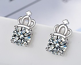 ★★ダイヤモンド・レディース・ピアス★★【極上逸品】[合計2ct]☆☆刻印有☆☆《プラチナ仕上》_画像3