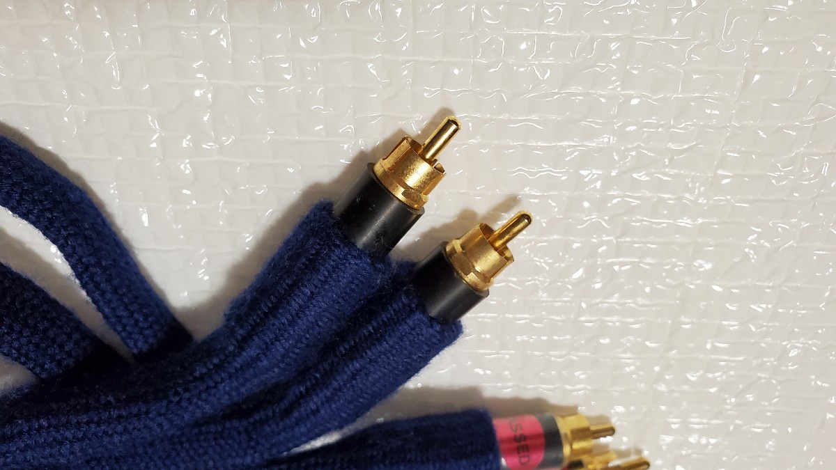 になる インフラノイズ クロックケーブル(BNC-BNC)75Ω 1.3m オルソ