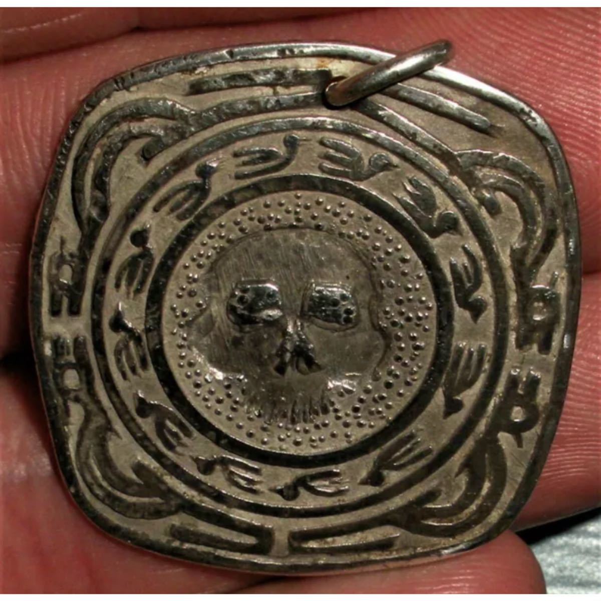 超希少!VTG 1930’s SILVER TRIBAL ANIMALS & SKULL PENDANT CHARM USAビンテージトライバルアニマルズ&スカルシルバーペンダント _画像1