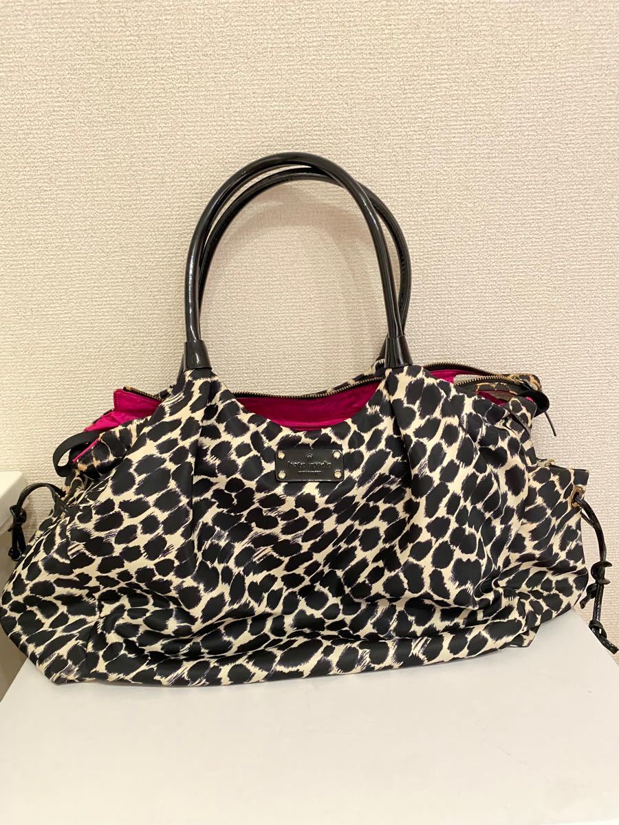 kate spade ママバッグ　おむつ替えシート付き