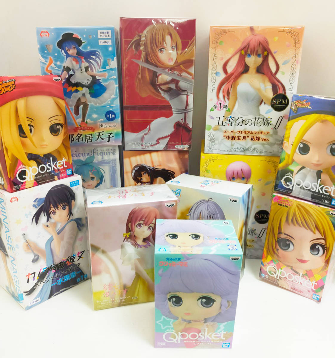 送料無料!(一部地域を除く)プライズ美少女フィギュア 13点 送料無料!(一部地域を除く)プライズ美少女フィギュア 13点