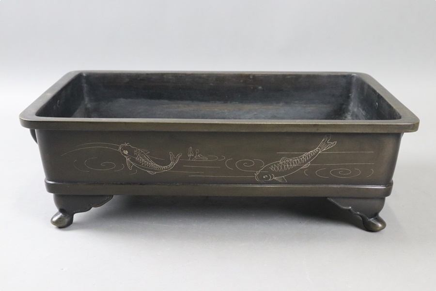 時代金工 古銅 銀象嵌 鯉蓮紋 水盤 幅43cm 重5,5kg 銅器 金属 時代金工 古銅 銀象嵌 鯉蓮紋 水盤 幅43cm 重5,5kg 銅器 金属