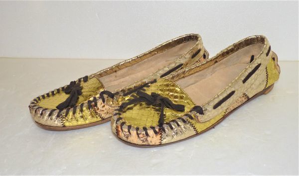 MIU MIU( MiuMiu ) Lady's shoes SIZE:35 1/2 Italy made 816987BL432-O336C