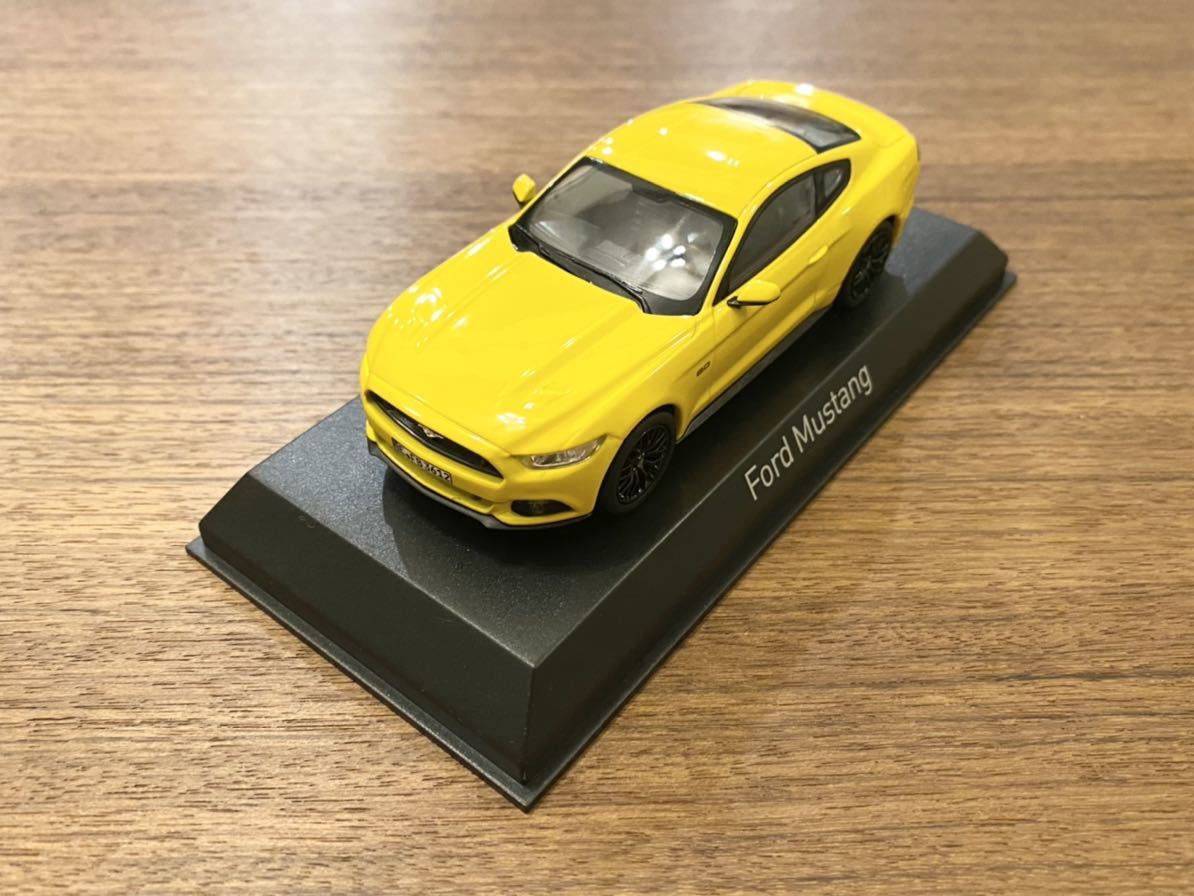 新品 オリジナルパッケージ付き 1/43 ノレブ 米国フォード マスタング GT イエロー