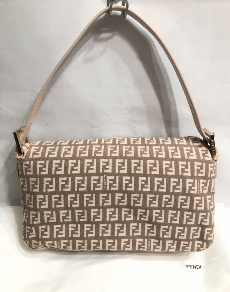 人気定番 未使用 超希少カラー FENDI フェンディ マンマバケット