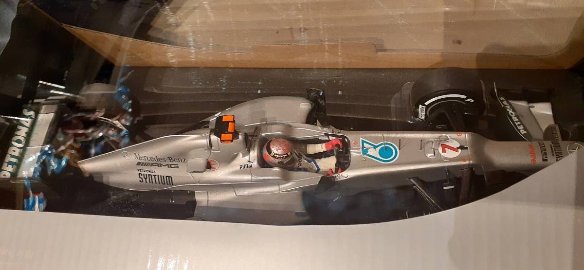 ミニチャンプス 1/18 メルセデス AMG ペトロナス F1 チーム W03 M
