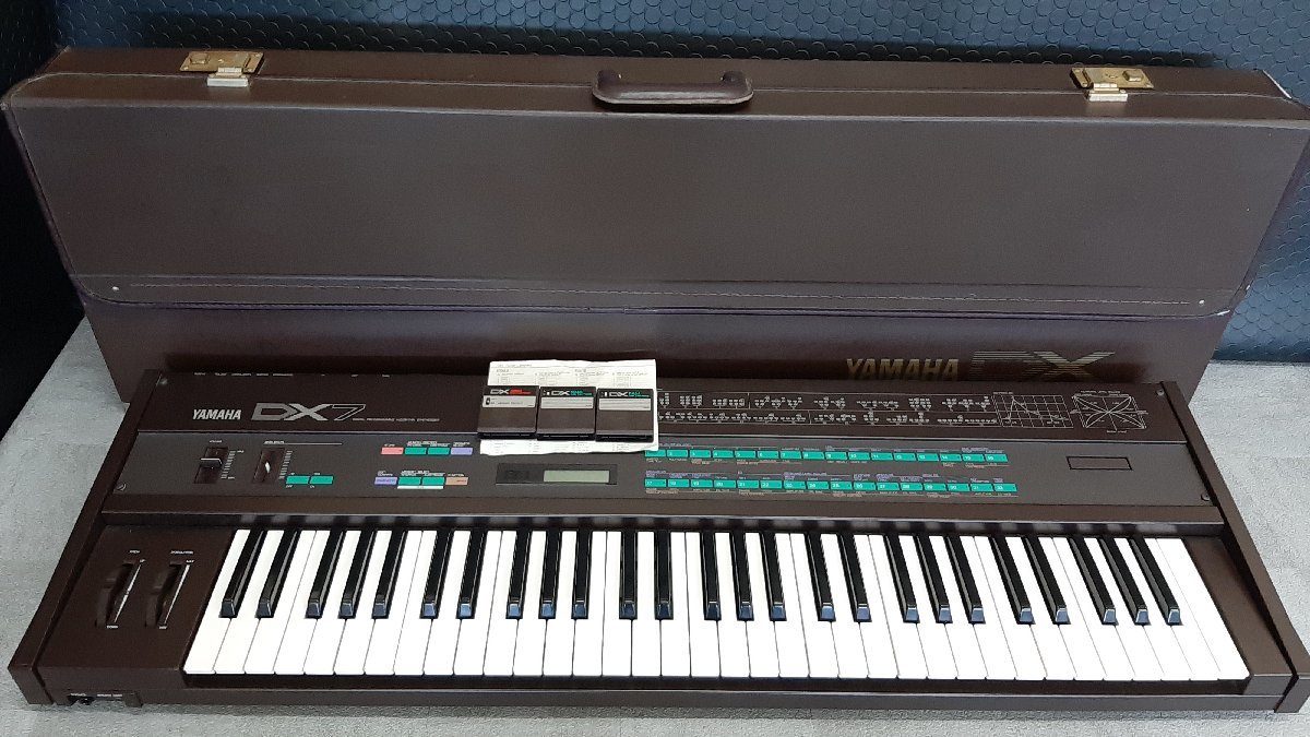 □店舗・通販□ YAMAHA DX7 ハードケース、音色データ付 - thinkscience.in