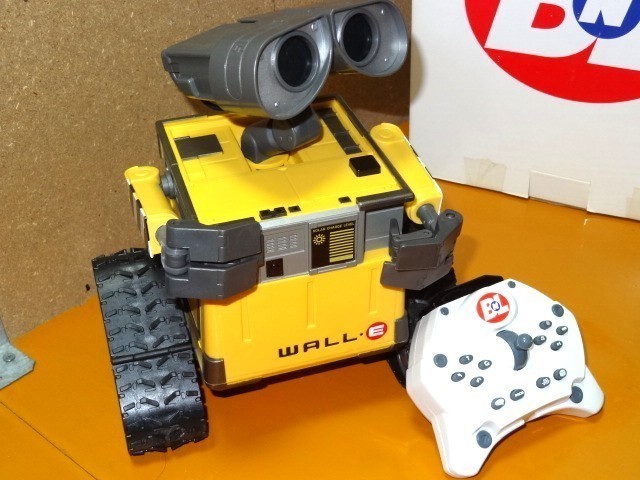 動画あり 新品 映画そっくり バーチャルペット ラジコン WALL・E ユー