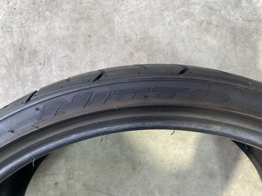 2本 ☆ 溝多い 235/30R20 ニットー NEO テク GEN ☆ 千葉県柏市にて