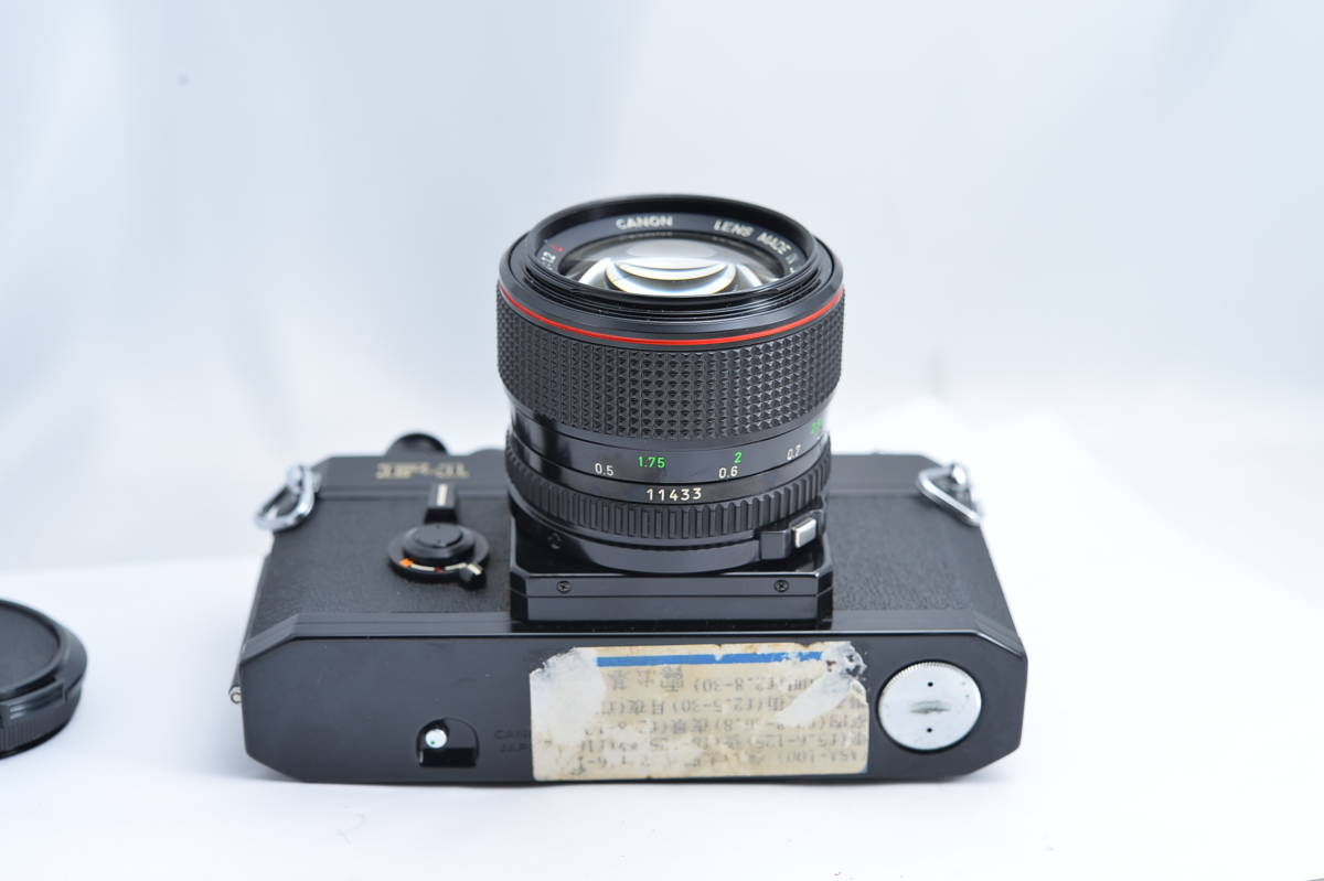 8453 Canon F-1 FD 50mm F1.2L キャノン アイレベル レンズ付き 一眼