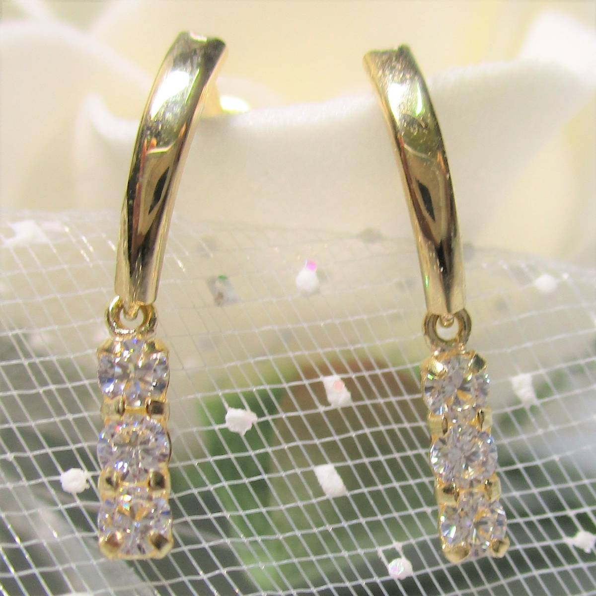 [ new goods ]18 gold /k18/ yellow gold / Cubic / half hoop earrings 