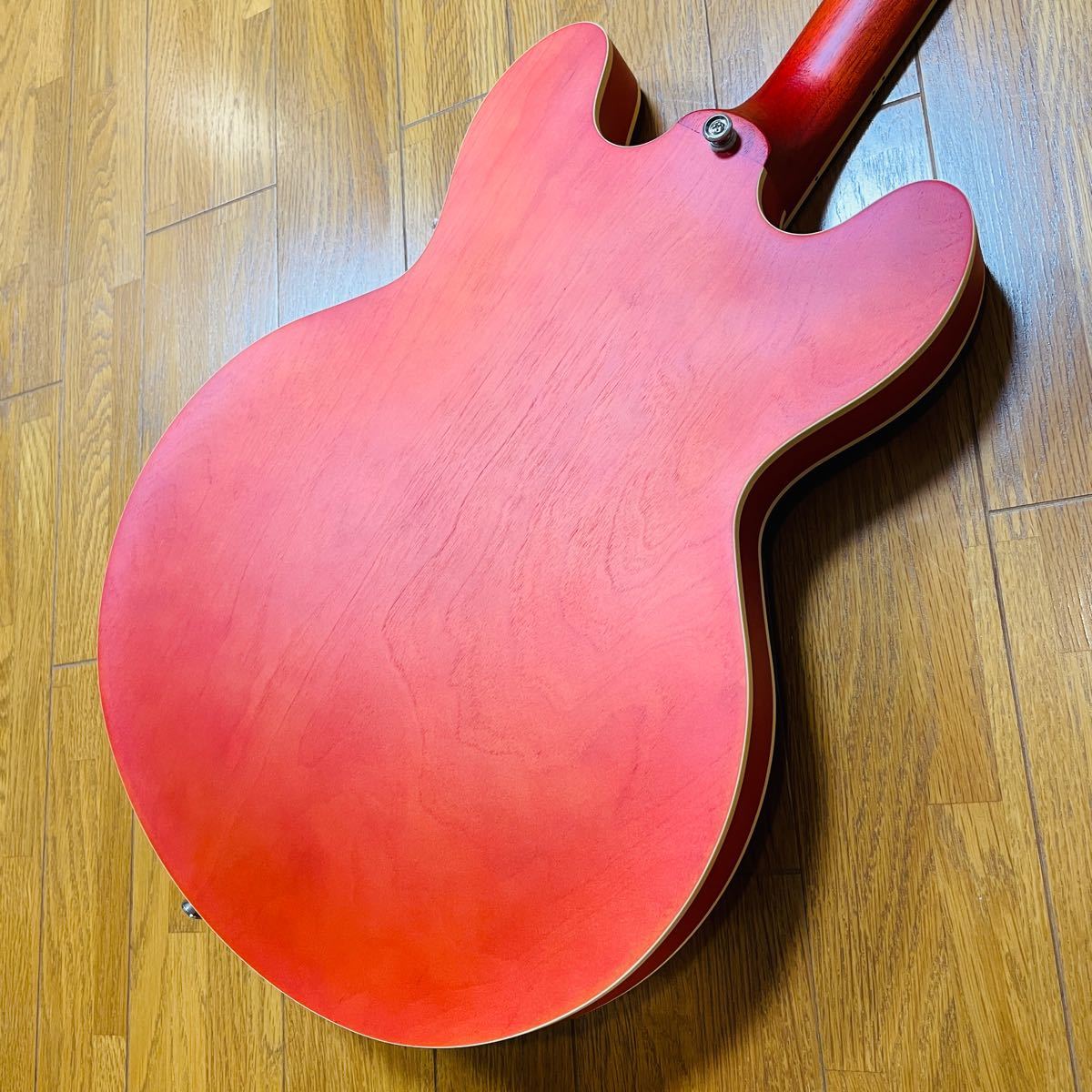 Epiphone casino worn Sunrise orange エピフォン カジノ Epiphone casino worn Sunrise orange エピフォン カジノ