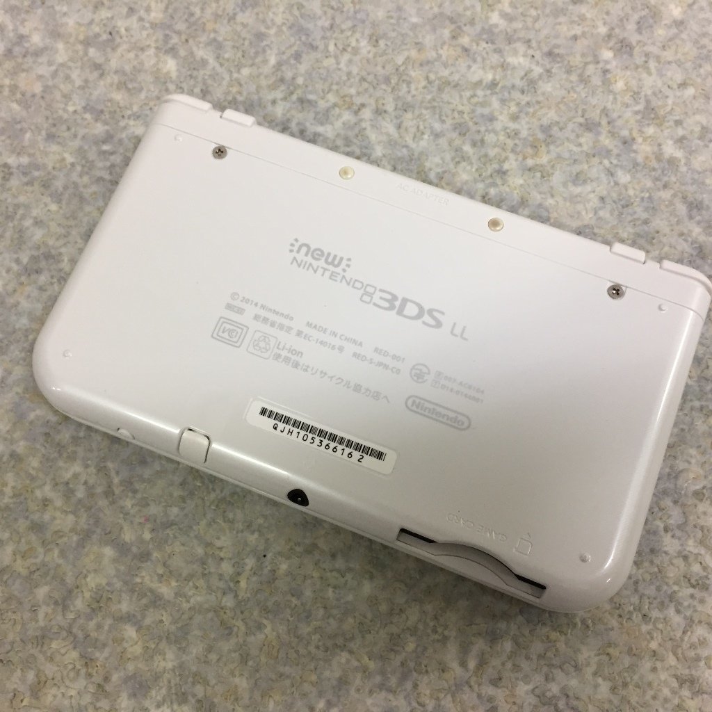 ☆Newニンテンドー3DS LL パールホワイト+3DSソフト20本(マリオカート7