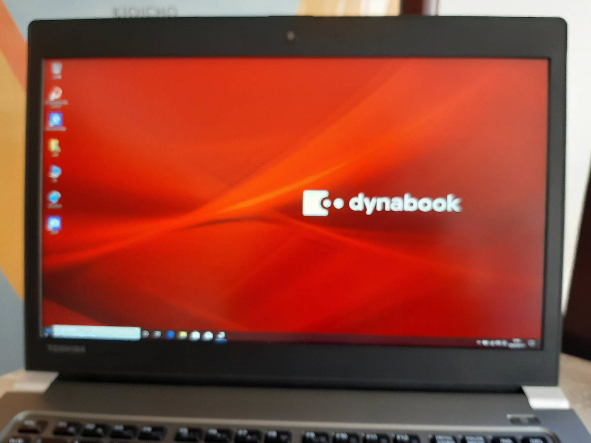 日本に 東芝 R63/DN i5 8250U 1920x1080 256G/SSD M.2 8G WiFi