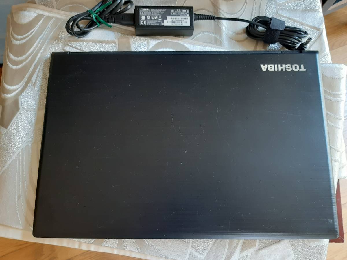 東芝 B65/H 8世代 i5 8250U 1920x1080 256G/SSD 8G WiFi Bluetooth
